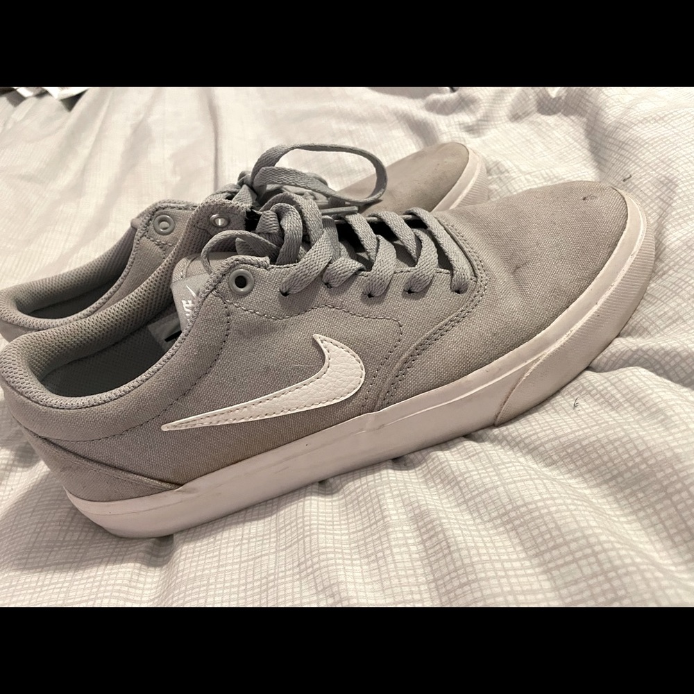 Grey Men’s Nike SB